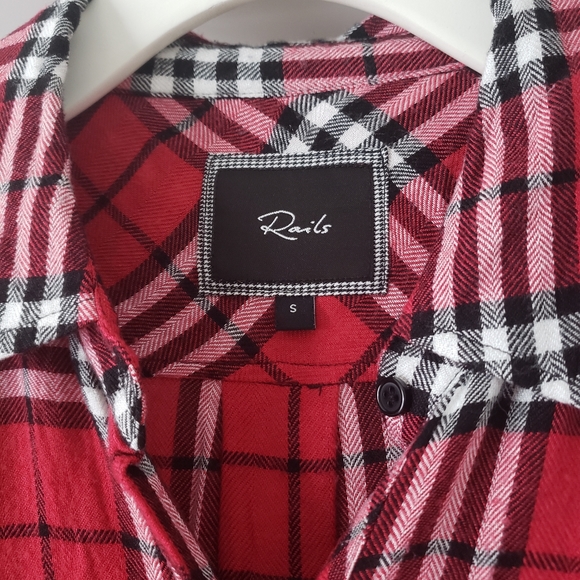 Rails Red Plaid Top - Picture 3 of 5